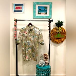 Vintage Reyn Spooner “Mele Kalikimaka” aloha shirt (2014)